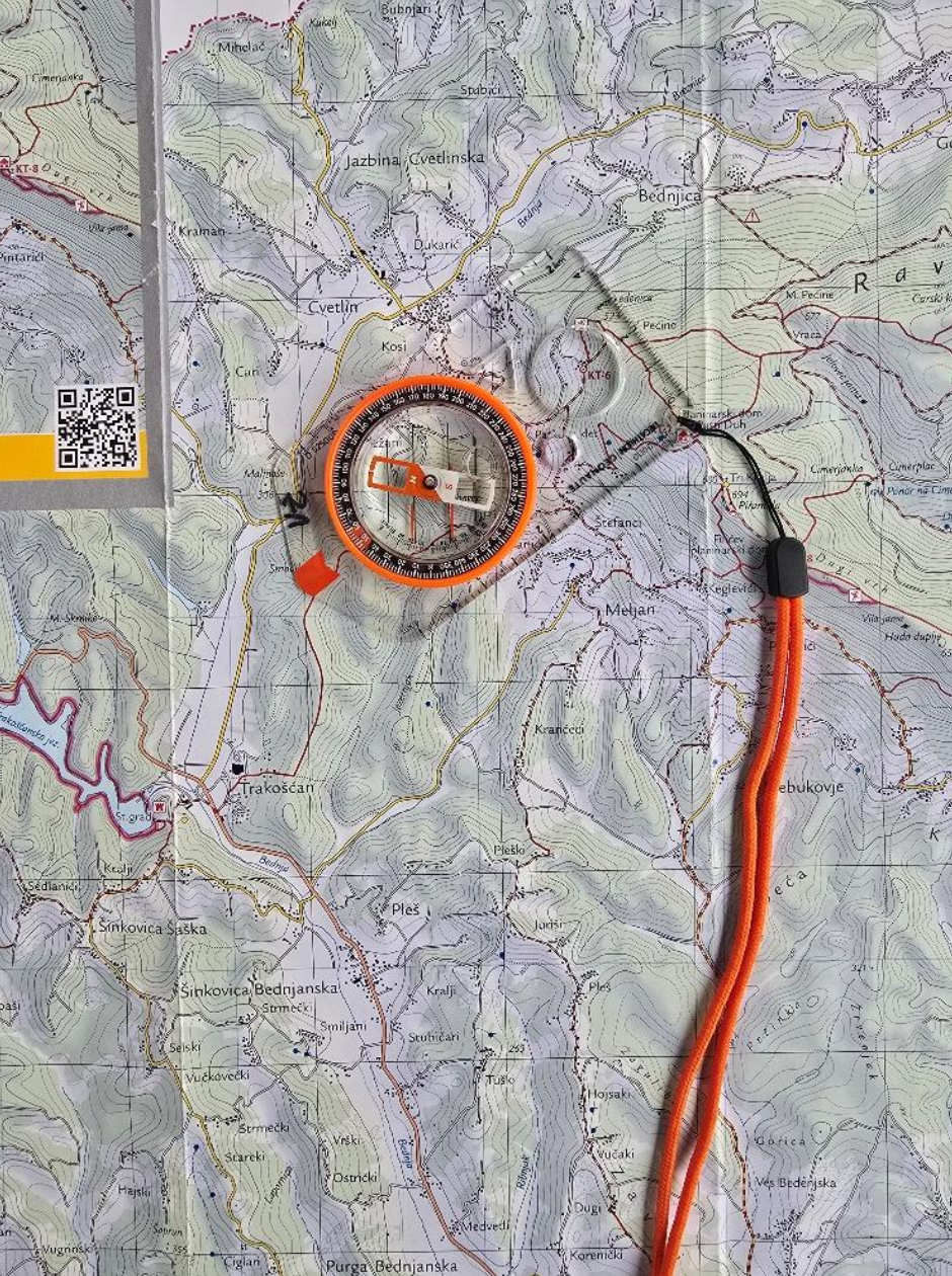 Orijentacija kartom_i_kompasom